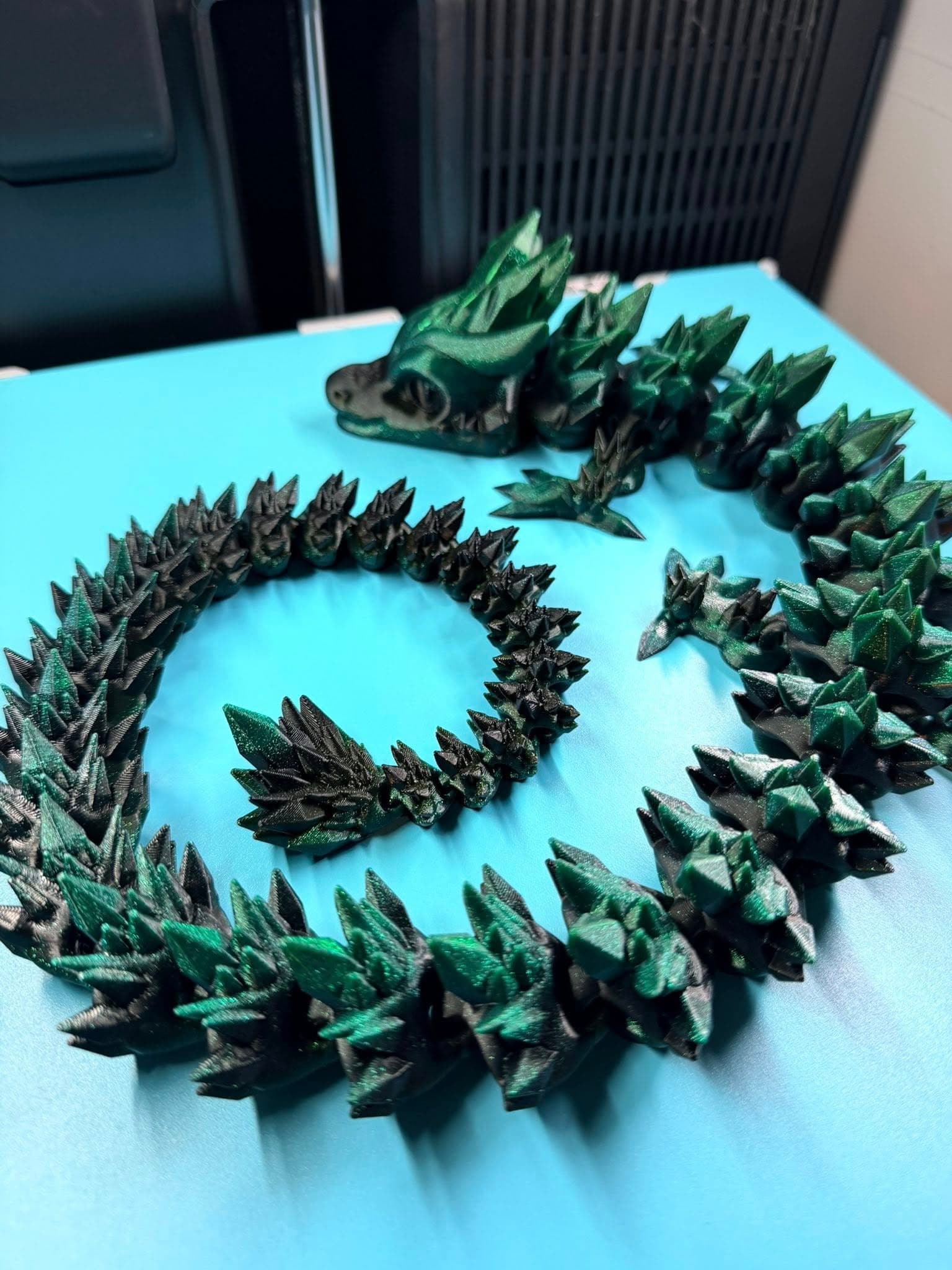 Articulated dragon